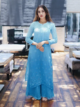 Niagara Ombré Chikankari Kurta